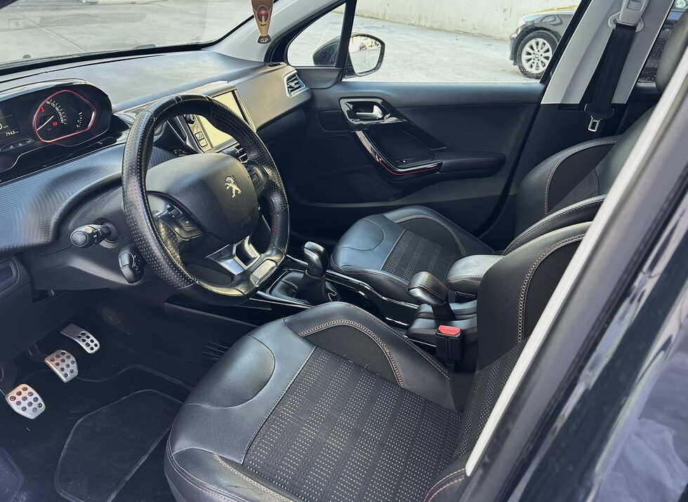 Peugeot 2008  GT LINE ΕΛΛΗΝΙΚΗΣ ΑΝΤΙΠΡΟΣΩΠΕΙΑΣ