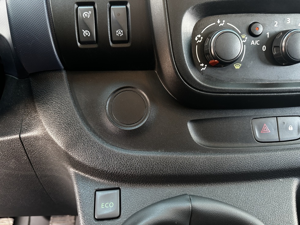 Opel Vivaro 9ΘΕΣΙΟ ΤΙΜΗ ΤΕΛΙΚΗ ΜΕ ΦΠΑ