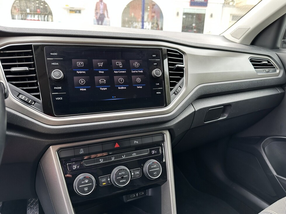 Volkswagen T-ROC Advance ΕΛΛΗΝΙΚΗΣ ΑΝΤΙΠΡΟΣΩΠΕΙΑΣ