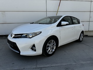 Toyota Auris ΕΛΛΗΝΙΚΗΣ ΑΝΤΙΠΡΟΣΩΠΕΙΑΣ