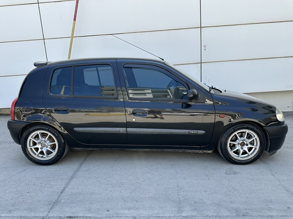 Renault Clio ΕΛΛΗΝΙΚΗΣ ΑΝΤΙΠΡΟΣΩΠΕΙΑΣ