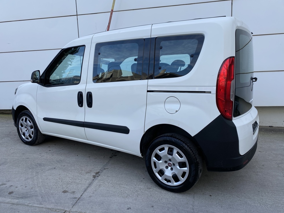 Fiat Doblo 7ΘΕΣΙΟ ΕΛΛΗΝΙΚΗΣ ΑΝΤΙΠΡΟΣΩΠΕΙΑΣ