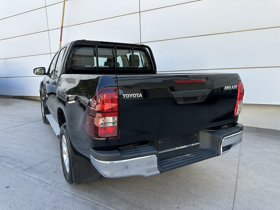 Toyota Hilux ΕΛΛΗΝΙΚΗΣ ΑΝΤΙΠΡΟΣΩΠΕΙΑΣ