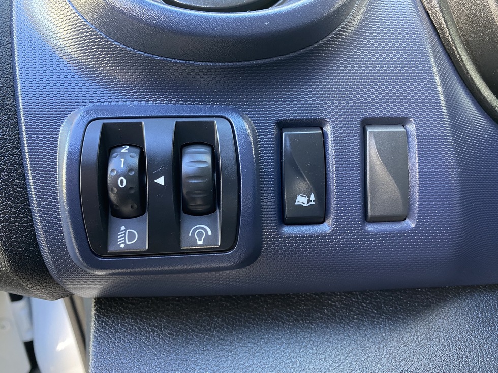 Opel Vivaro 9ΘΕΣΙΟ ΕΛΛΗΝΙΚΗΣ ΑΝΤΙΠΡΟΣΩΠΕΙΑΣ