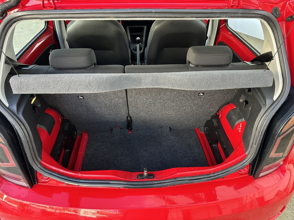 Volkswagen Up ΕΛΛΗΝΙΚΗΣ ΑΝΤΙΠΡΟΣΩΠΕΙΑΣ