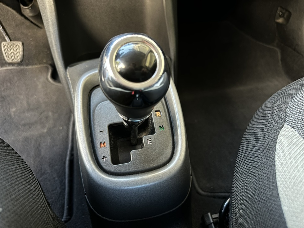 Toyota Aygo  Χ-Play ΑΥΤΟΜΑΤΟ ΕΛΛΗΝΙΚΗΣ ΑΝΤΙΠΡΟΣΩΠΕΙΑΣ