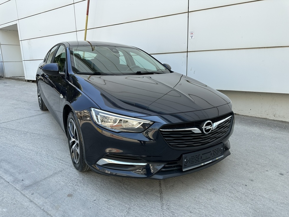 Opel Insignia  ΕΛΛΗΝΙΚΗΣ ΑΝΤΙΠΡΟΣΩΠΕΙΑΣ