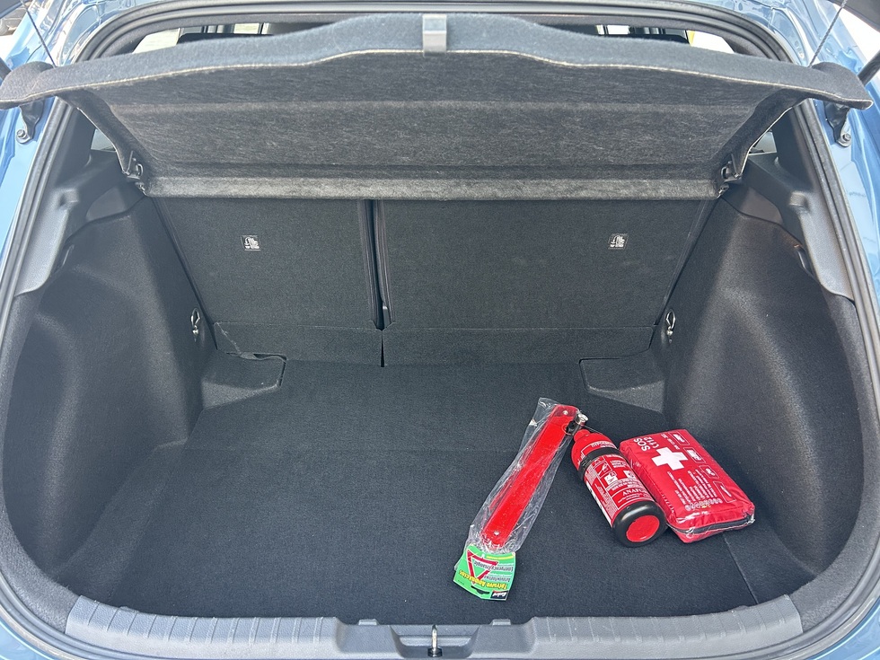 Toyota Corolla ACTIVE PLUS ΕΛΛΗΝΙΚΗΣ ΑΝΤΙΠΡΟΣΩΠΕΙΑΣ
