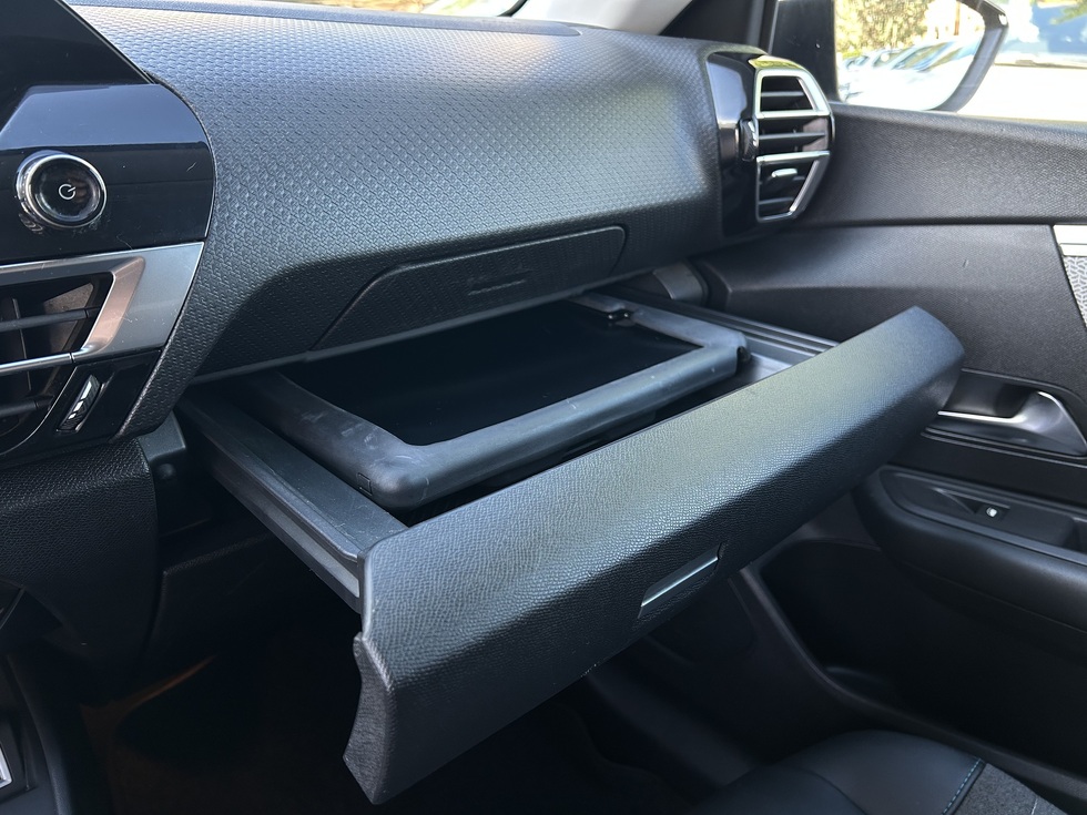 Citroen C4  Shine ΕΛΛΗΝΙΚΗΣ ΑΝΤΙΠΡΟΣΩΠΕΙΑΣ