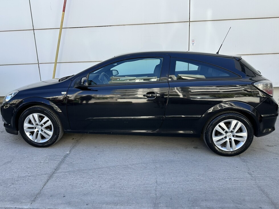 Opel Astra GTC ΕΛΛΗΝΙΚΗΣ ΑΝΤΙΠΡΟΣΩΠΕΙΑΣ