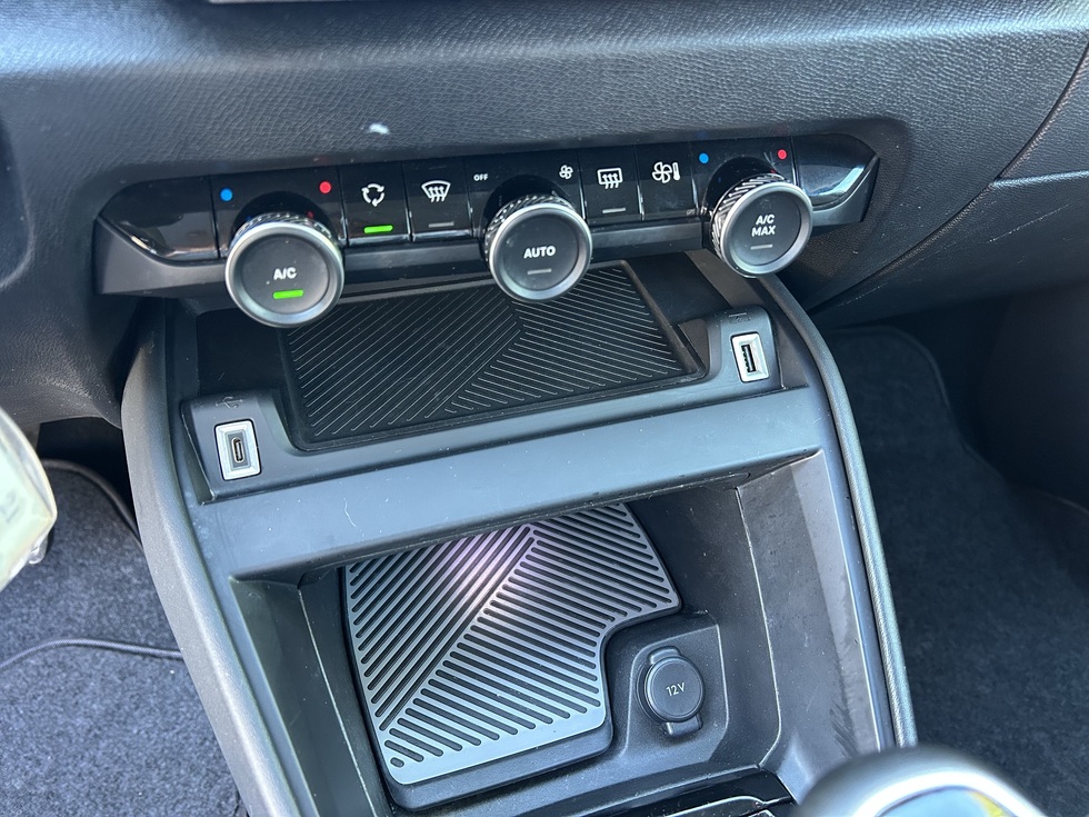 Citroen C4  Shine ΕΛΛΗΝΙΚΗΣ ΑΝΤΙΠΡΟΣΩΠΕΙΑΣ