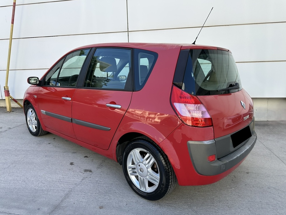 Renault Scenic ΕΛΛΗΝΙΚΗΣ ΑΝΤΙΠΡΟΣΩΠΕΙΑΣ