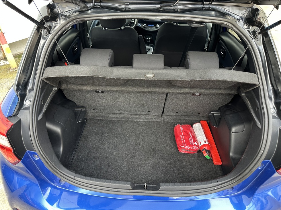 Toyota Yaris  Bi-Tone Δίχρωμο ΕΛΛΗΝΙΚΗΣ ΑΝΤΙΠΡΟΣΩΠΕΙΑΣ