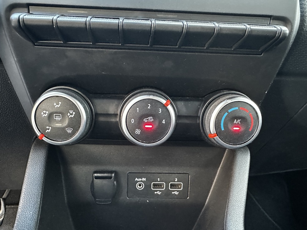 Renault Clio Αυτόματο ΕΛΛΗΝΙΚΗΣ ΑΝΤΙΠΡΟΣΩΠΕΙΑΣ