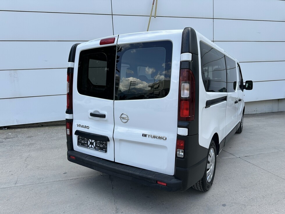 Opel Vivaro ΕΛΛΗΝΙΚΗΣ ΑΝΤΙΠΡΟΣΩΠΕΙΑΣ