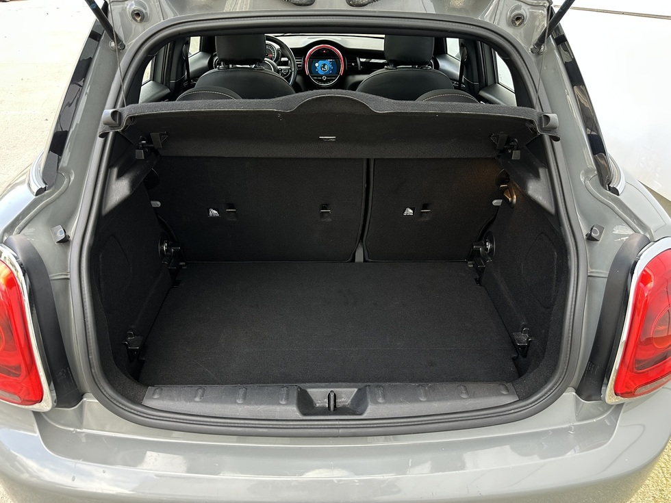 Mini Cooper ΕΛΛΗΝΙΚΗΣ ΑΝΤΙΠΡΟΣΩΠΕΙΑΣ