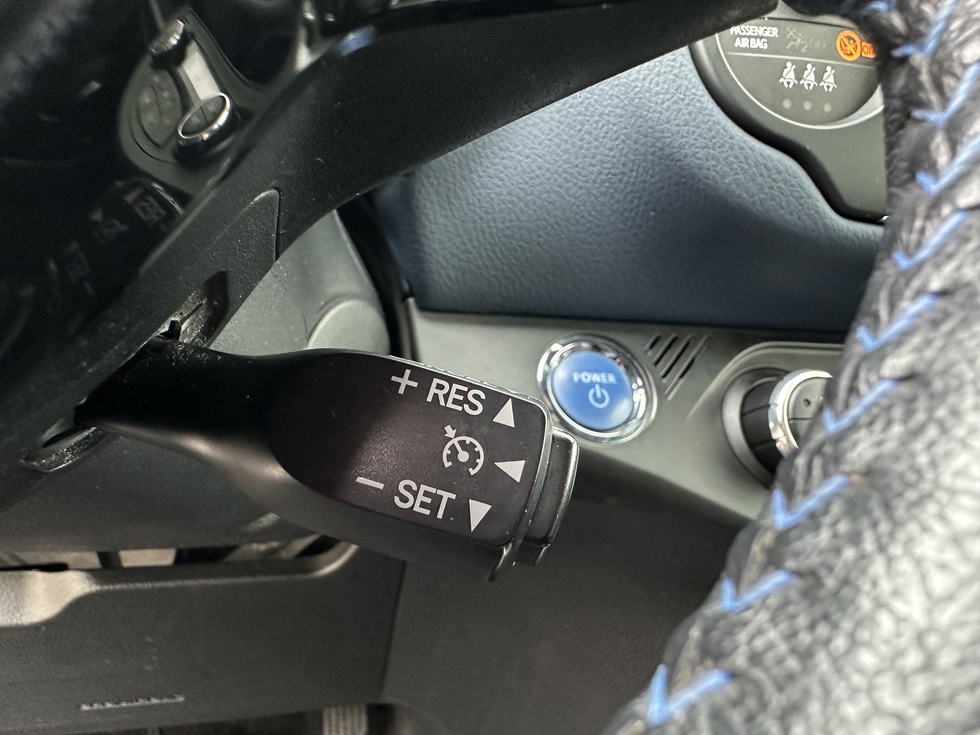 Toyota Yaris  Bi-Tone Δίχρωμο ΕΛΛΗΝΙΚΗΣ ΑΝΤΙΠΡΟΣΩΠΕΙΑΣ