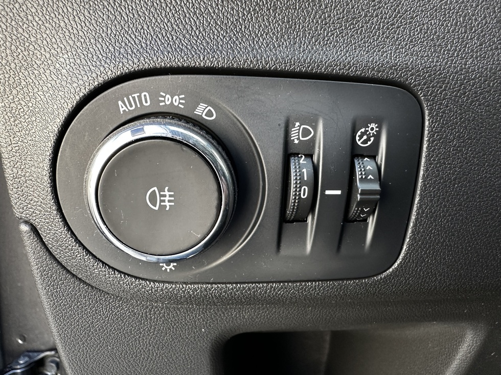 Opel Crossland  Business ΕΛΛΗΝΙΚΗΣ ΑΝΤΙΠΡΟΣΩΠΕΙΑΣ