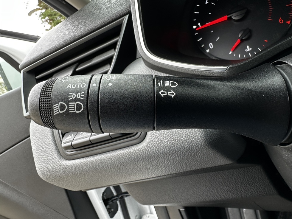 Renault Clio ΟΘΟΝΗ NAVI ΕΛΛΗΝΙΚΗΣ ΑΝΤΙΠΡΟΣΩΠΕΙΑΣ