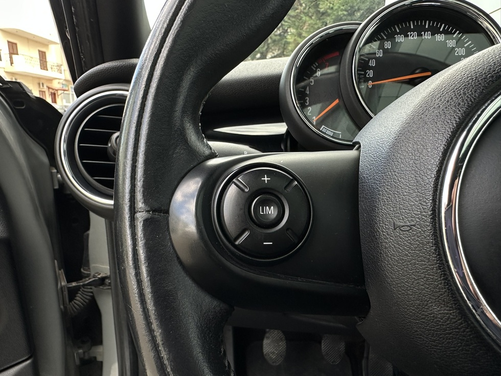 Mini Cooper ΕΛΛΗΝΙΚΗΣ ΑΝΤΙΠΡΟΣΩΠΕΙΑΣ