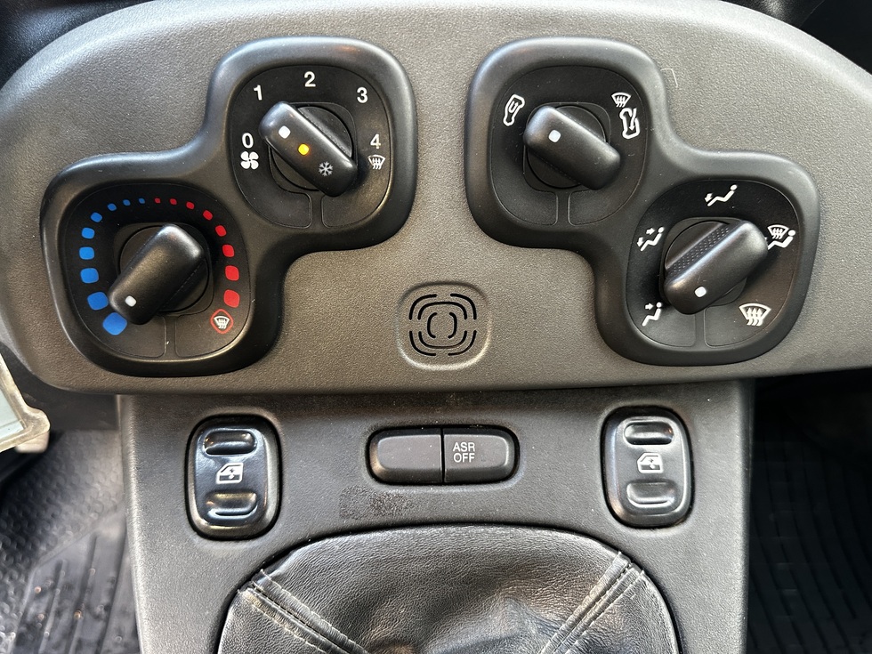 Fiat Panda MTJ LOUNGE 4X2 ΕΛΛΗΝΙΚΗΣ ΑΝΤΙΠΡΟΣΩΠΕΙΑΣ