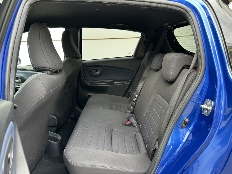 Toyota Yaris  Bi-Tone Δίχρωμο ΕΛΛΗΝΙΚΗΣ ΑΝΤΙΠΡΟΣΩΠΕΙΑΣ