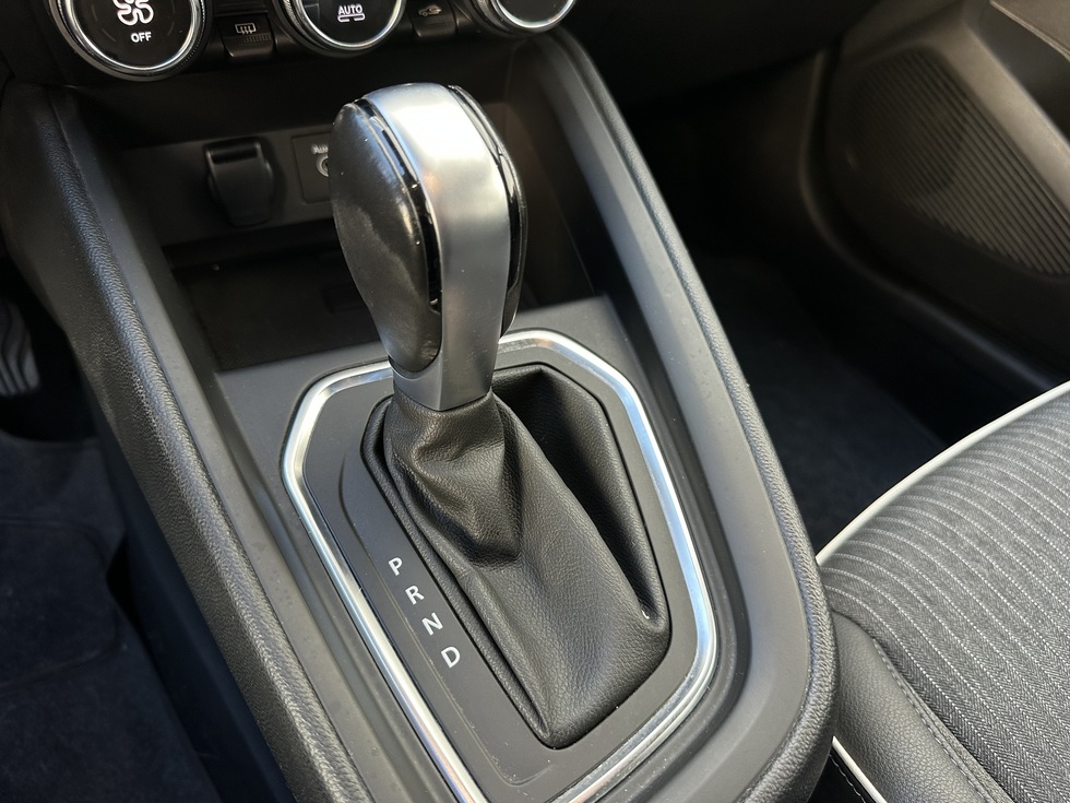 Renault Clio ΑΥΤΟΜΑΤΟ ΕΛΛΗΝΙΚΗΣ ΑΝΤΙΠΡΟΣΩΠΕΙΑΣ