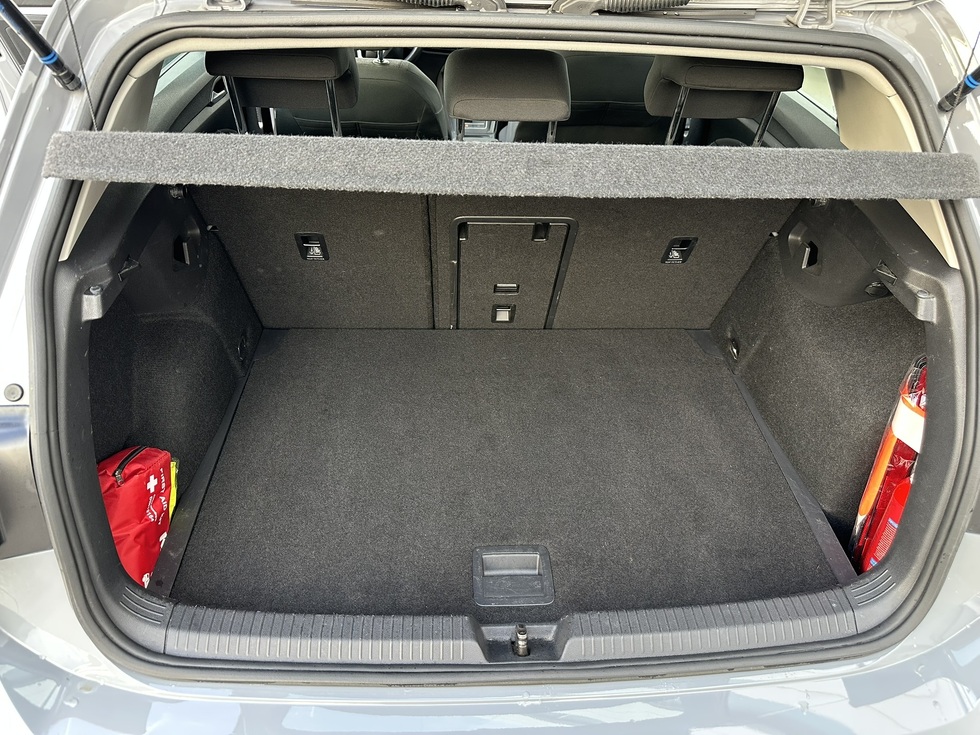 Volkswagen Golf ΤSI ACTIVE ΕΛΛΗΝΙΚΗΣ ΑΝΤΙΠΡΟΣΩΠΕΙΑΣ