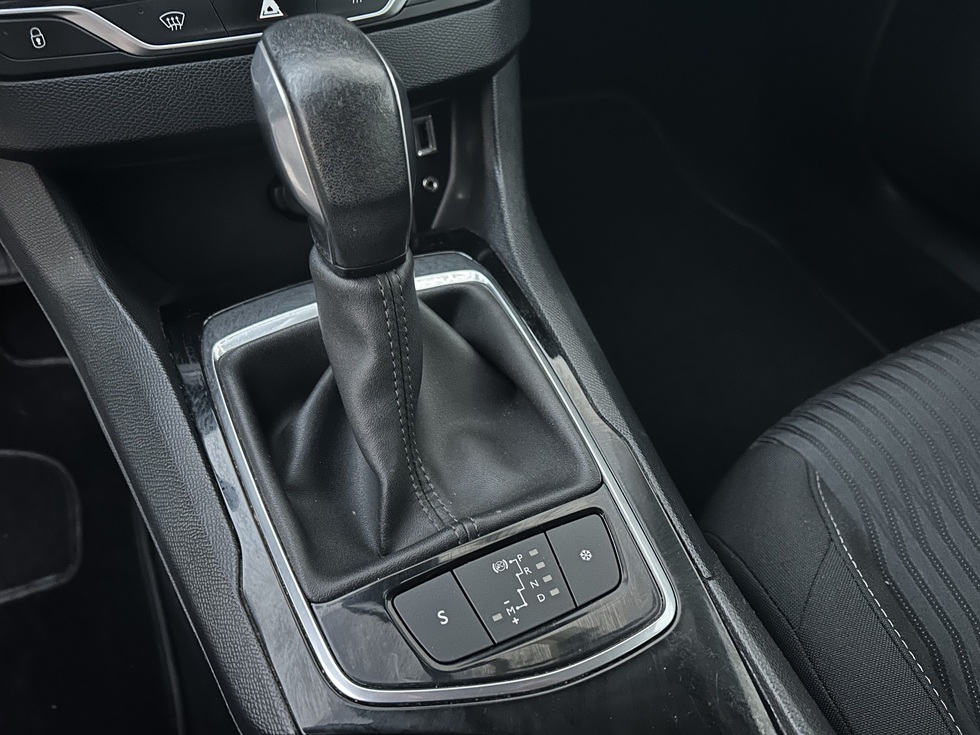 Peugeot 308 ΑΥΤΟΜΑΤΟ ΕΛΛΗΝΙΚΗΣ ΑΝΤΙΠΡΟΣΩΠΕΙΑΣ
