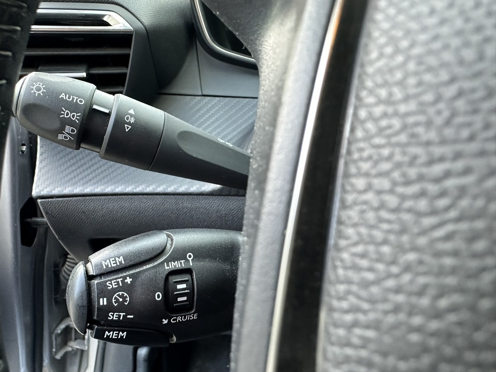 Peugeot 208 ΕΛΛΗΝΙΚΗΣ ΑΝΤΙΠΡΟΣΩΠΕΙΑΣ