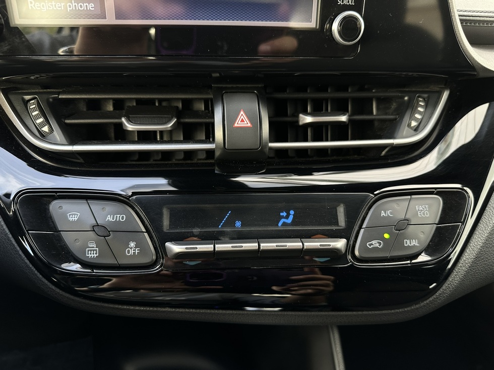 Toyota C-HR Business ΕΛΛΗΝΙΚΗΣ ΑΝΤΙΠΡΟΣΩΠΕΙΑΣ