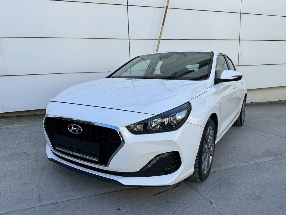 Hyundai i30 FASTBACK ΕΛΛΗΝΙΚΗΣ ΑΝΤΙΠΡΟΣΩΠΕΙΑΣ