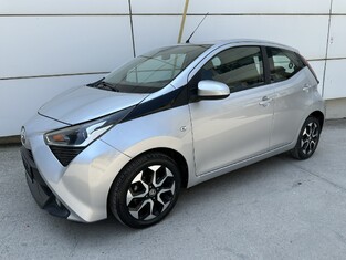 Toyota Aygo  Χ-Play ΑΥΤΟΜΑΤΟ ΕΛΛΗΝΙΚΗΣ ΑΝΤΙΠΡΟΣΩΠΕΙΑΣ
