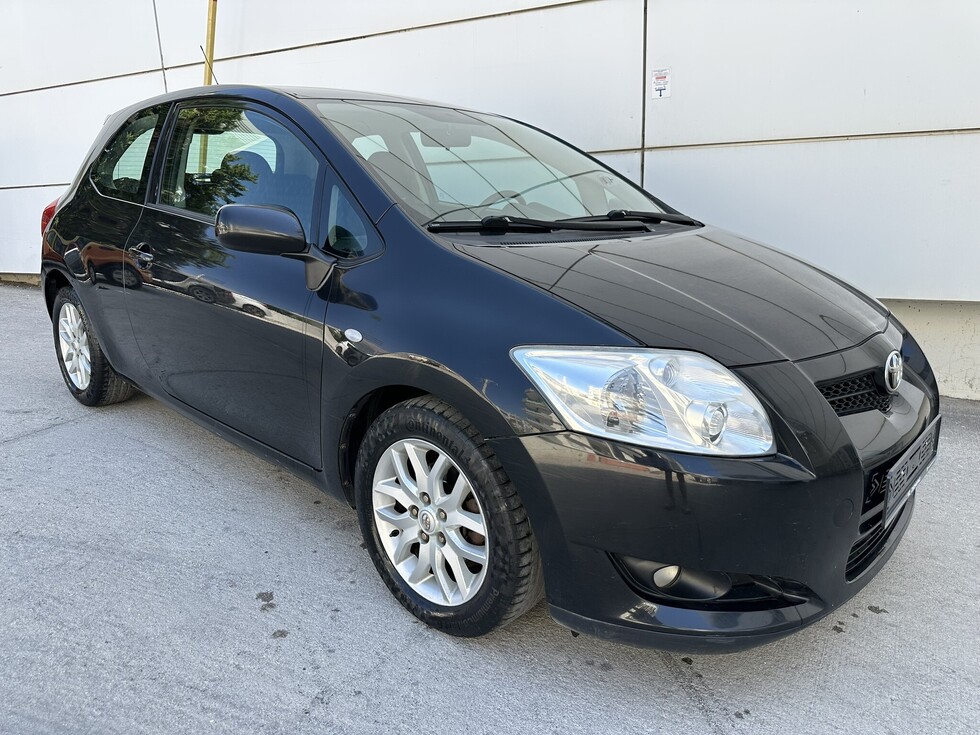 Toyota Auris ΕΛΛΗΝΙΚΗΣ ΑΝΤΙΠΡΟΣΩΠΕΙΑΣ