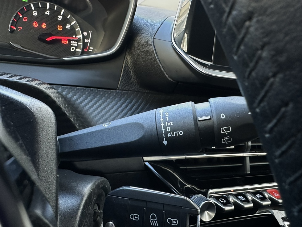 Peugeot 2008 Active Plus ΕΛΛΗΝΙΚΗΣ ΑΝΤΙΠΡΟΣΩΠΕΙΑΣ