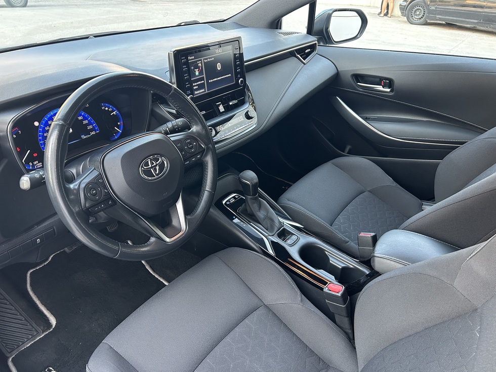 Toyota Corolla ACTIVE PLUS ΕΛΛΗΝΙΚΗΣ ΑΝΤΙΠΡΟΣΩΠΕΙΑΣ