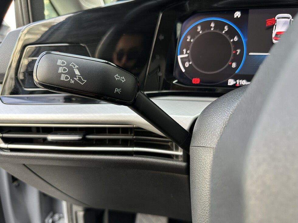 Volkswagen Golf ΤSI ACTIVE ΕΛΛΗΝΙΚΗΣ ΑΝΤΙΠΡΟΣΩΠΕΙΑΣ