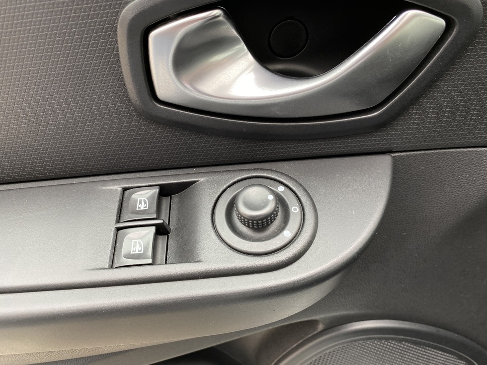 Renault Clio ΕΛΛΗΝΙΚΗΣ ΑΝΤΙΠΡΟΣΩΠΕΙΑΣ