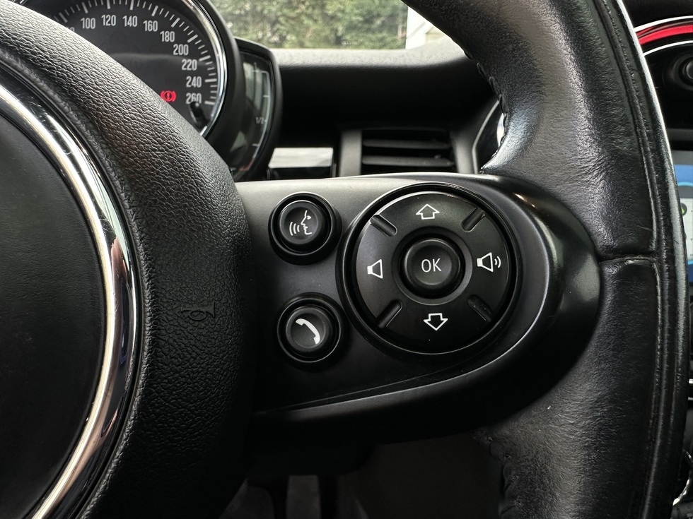 Mini Cooper ΕΛΛΗΝΙΚΗΣ ΑΝΤΙΠΡΟΣΩΠΕΙΑΣ