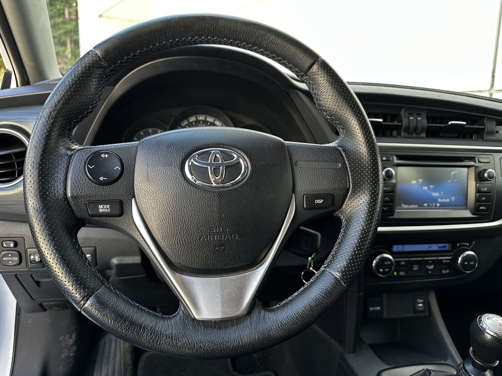 Toyota Auris ΕΛΛΗΝΙΚΗΣ ΑΝΤΙΠΡΟΣΩΠΕΙΑΣ
