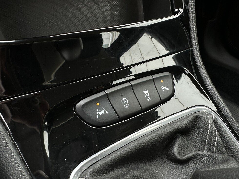 Opel Astra Elegance ΕΛΛΗΝΙΚΗΣ ΑΝΤΙΠΡΟΣΩΠΕΙΑΣ