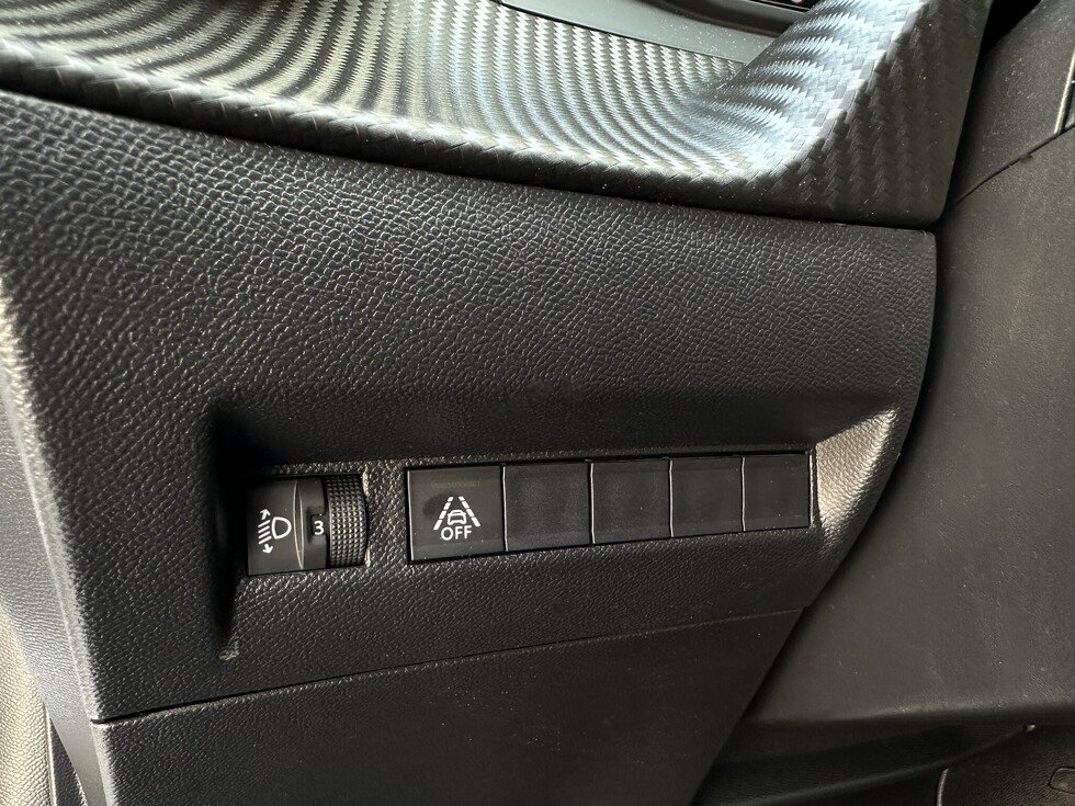 Peugeot 208 ΕΛΛΗΝΙΚΗΣ ΑΝΤΙΠΡΟΣΩΠΕΙΑΣ