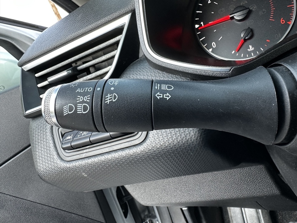 Renault Clio Expression Plus ΕΛΛΗΝΙΚΗΣ ΑΝΤΙΠΡΟΣΩΠΕΙΑΣ