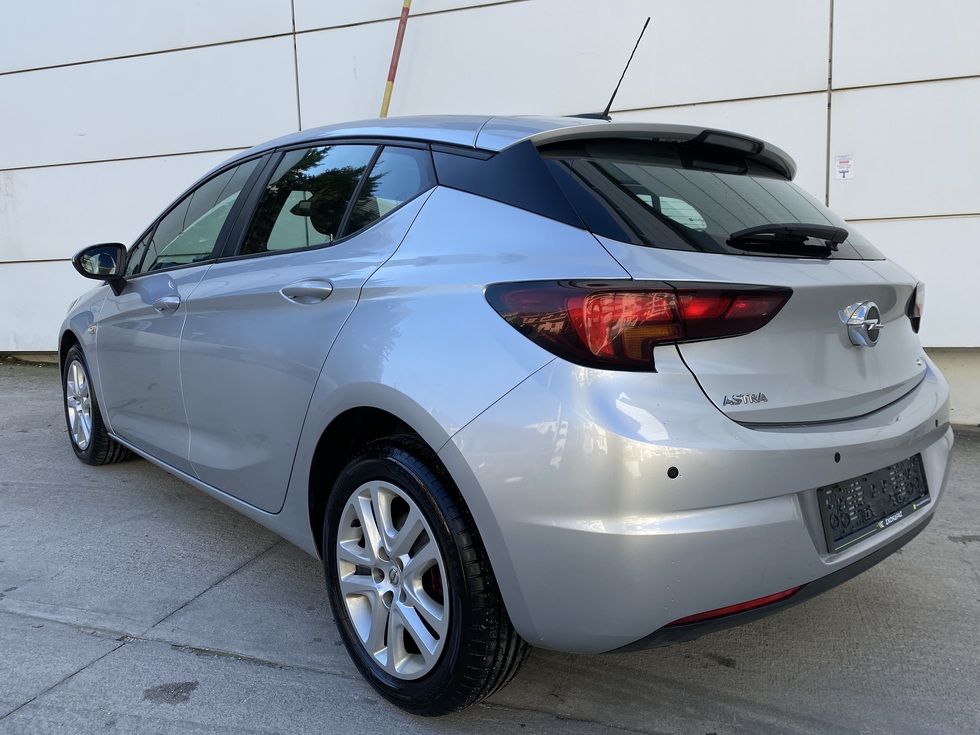 Opel Astra Christmas Offer - ΔΩΡΟ ΤΕΛΗ 2026 !!