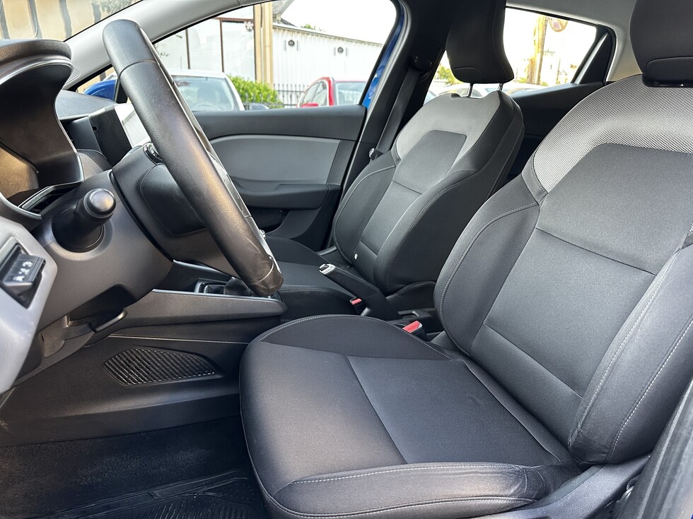 Renault Clio Authentic ΕΛΛΗΝΙΚΗΣ ΑΝΤΙΠΡΟΣΩΠΕΙΑΣ