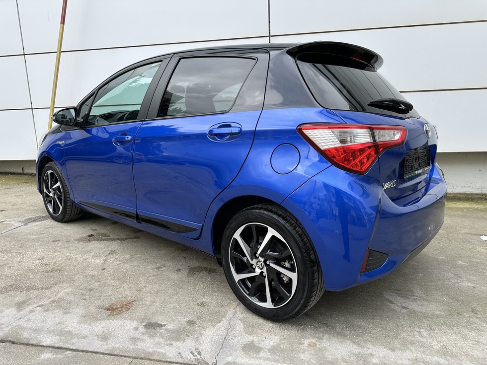Toyota Yaris  Bi-Tone Δίχρωμο ΕΛΛΗΝΙΚΗΣ ΑΝΤΙΠΡΟΣΩΠΕΙΑΣ