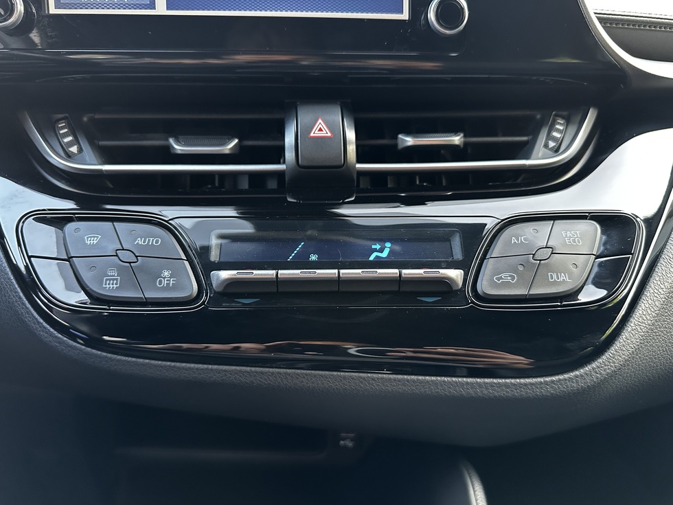 Toyota C-HR ΕΛΛΗΝΙΚΗΣ ΑΝΤΙΠΡΟΣΩΠΕΙΑΣ