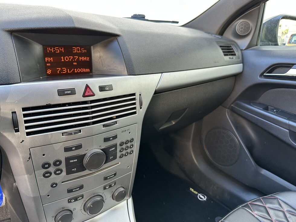 Opel Astra GTC ΕΛΛΗΝΙΚΗΣ ΑΝΤΙΠΡΟΣΩΠΕΙΑΣ