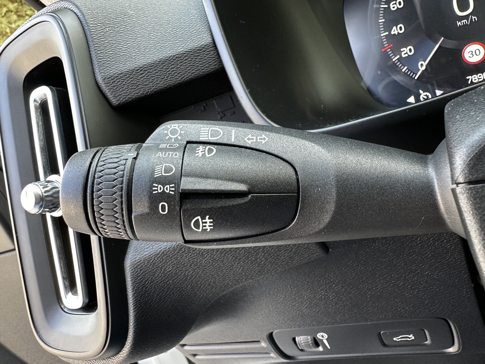 Volvo XC40 ΕΛΛΗΝΙΚΗΣ ΑΝΤΙΠΡΟΣΩΠΕΙΑΣ