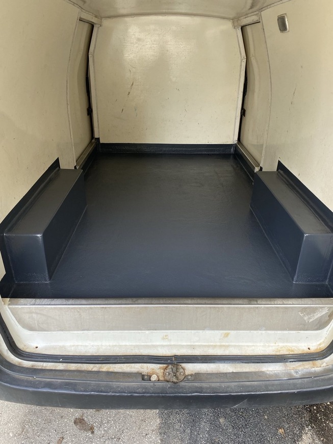 Toyota Hiace ΨΥΚΤΙΚΟΣ ΘΑΛΑΜΟΣ ΕΛΛΗΝΙΚΗΣ ΑΝΤΙΠΡΟΣΩΠΕΙΑΣ
